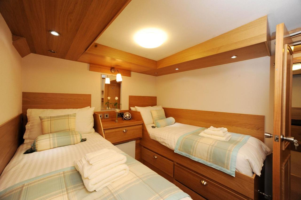The Boat And Breakfast Bed & Breakfast Inverness Exterior photo